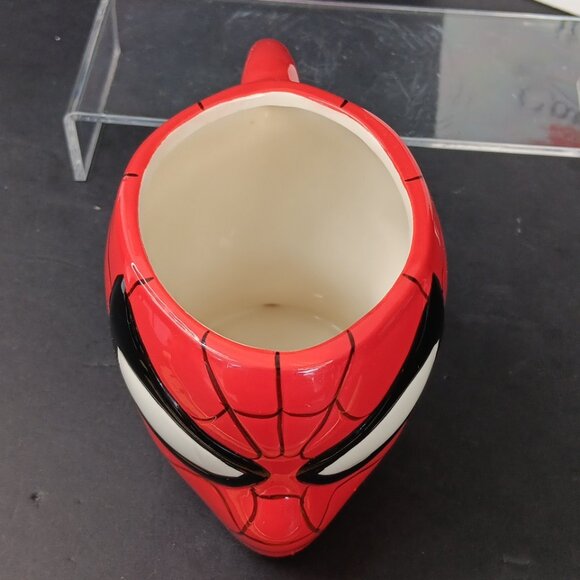 Marvel Spiderman Face 3D Ceramic Mug, 20 oz, Red, V. Good, No Chips 2015 CN - Picture 12 of 12